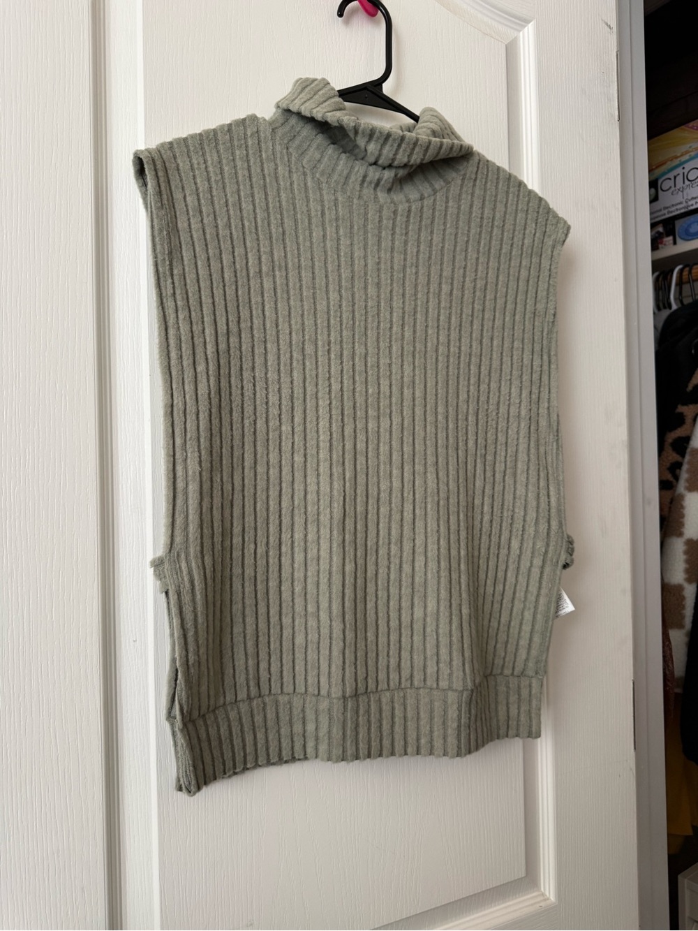 SHEIN Sage Green Ribbed Sleeveless Turtleneck Sweater Vest | Side Slits